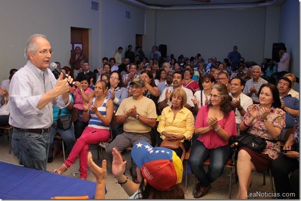 Alcalde Ledezma en Asamblea de ciudadanos en La Candelaria (1) Alcalde Ledezma en Asamblea de ciudadanos en La Candelaria (1)