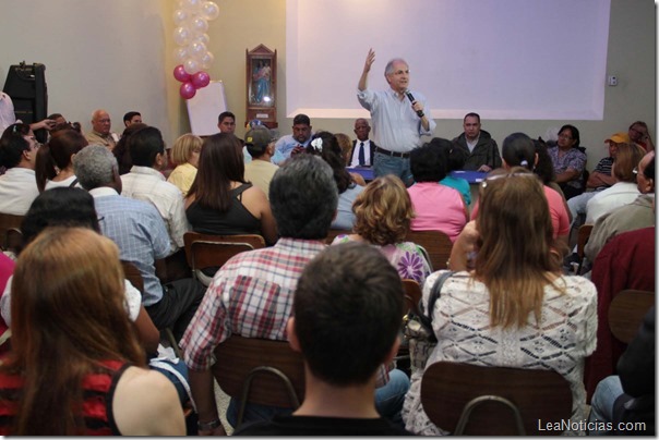 Alcalde Ledezma en Asamblea de ciudadanos en La Candelaria Alcalde Ledezma en Asamblea de ciudadanos en La Candelaria