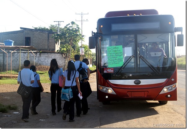 BUS Maturin