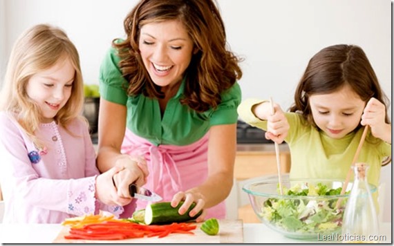 Kids-Eating-Healthy
