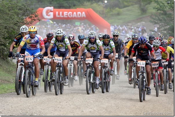 3era. Válida XX Circuito Gatorade de Bicicletas Montañeras realizada en el campamento Caura en Guarico
Foto: Alejandro van Schermbeek
7/7/13