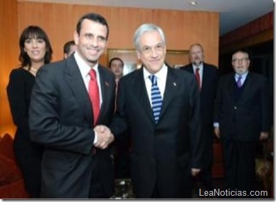 capriles junto presidente Piñera