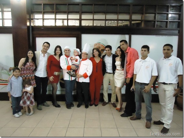 los socios compartiendo con familiares y amigos