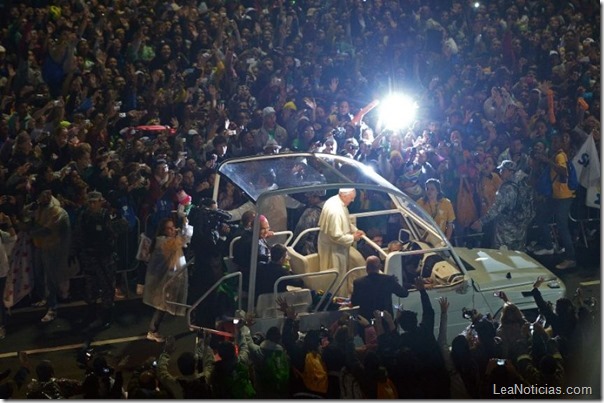 visita_del_papa_francisco_a_copacabana_ (4)