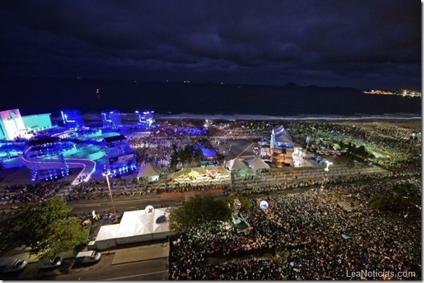 visita_del_papa_francisco_a_copacabana_ (9)