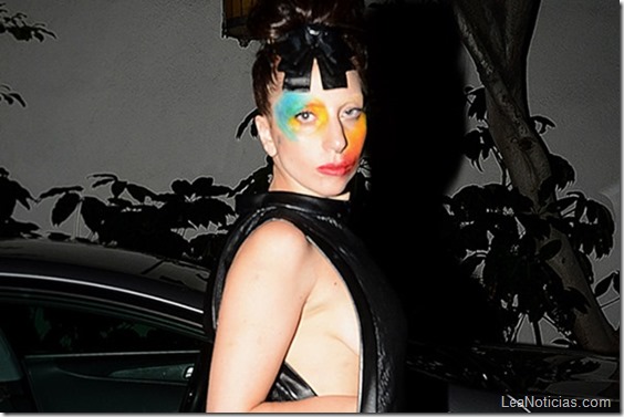 Lady Gaga leaves Micky's and arrives back at the Chateau Marmont