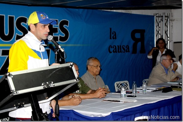 2013-08-10 RUEDA DE PRENSA CAUSA R FLM (2)