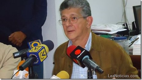 Henry-Ramos-Allup-secretario-AD_NACIMA20121019_0118_6