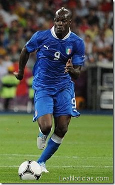 Mario_Balotelli_Euro_2012_vs_England_01