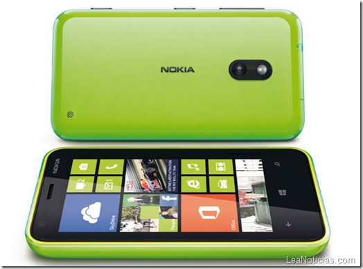Nokia-Lumia-620-032