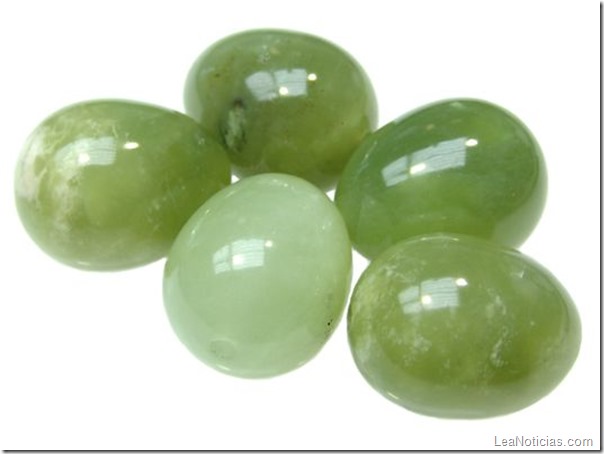 huevos de jade