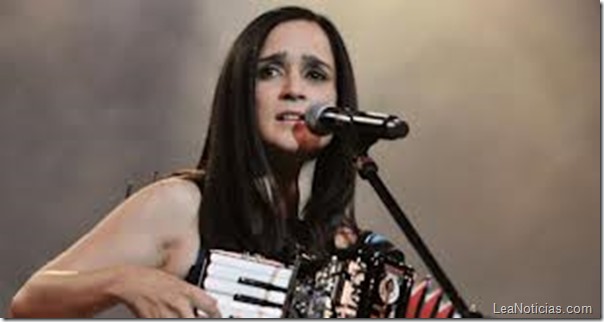 julieta venegas