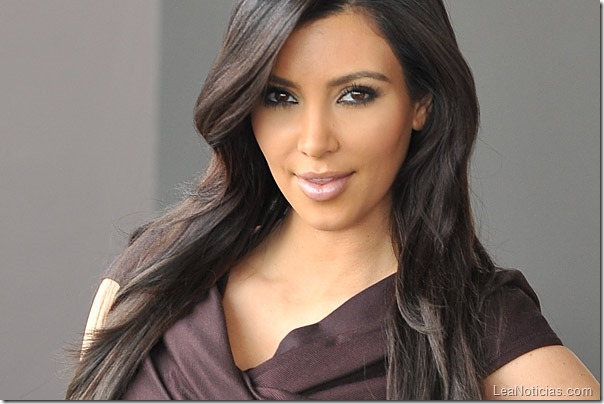 02_kim_kardashian