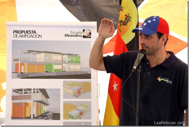 2013.09-02 ENTREGA DE EL CERTIFICADO 200 FTLM (5)