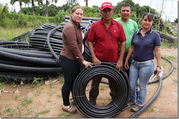 400 METROS DE MANGUERA PARA MEJORAR SERVICIO DE AGUA 1