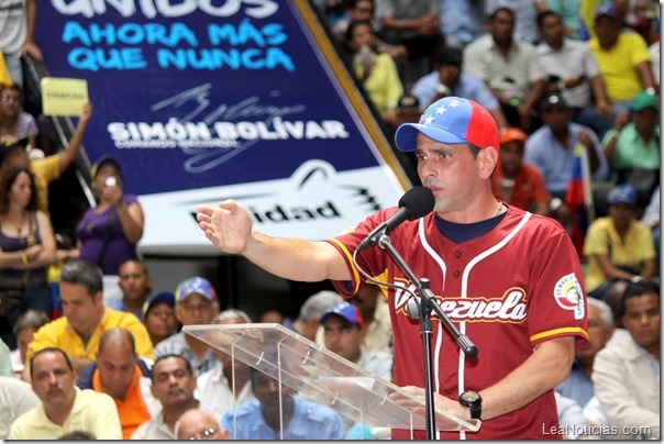 Capriles_parque-Miranda_Quenadatedetenga_Alcaldes_Concejales_8-de-diciembre_ (11)