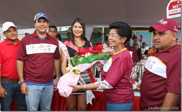 La representante de la Camara Municipal la reina de los juegos