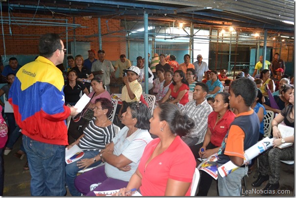 jesus-figuera_psuv_el-trigre_mercado-municipal_ (3)