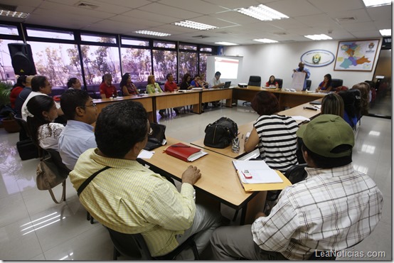 periodistas de anzoategui se capacitan para ser guerrilleros comunicacionales_ (2)