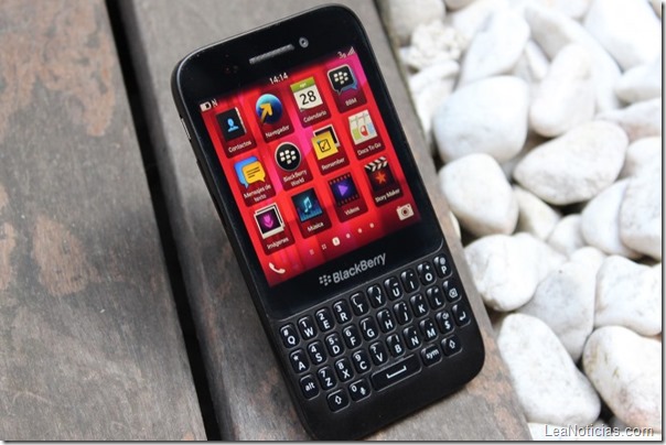 BlackBerry-Q5-1-800x514