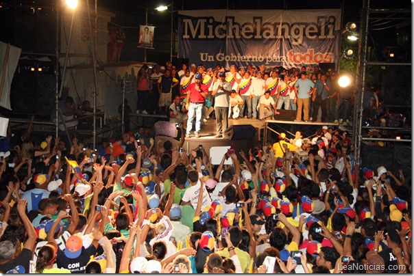 Capriles_Barcelona_Michelangeli_18_octubre_2013_municipales_ (3)