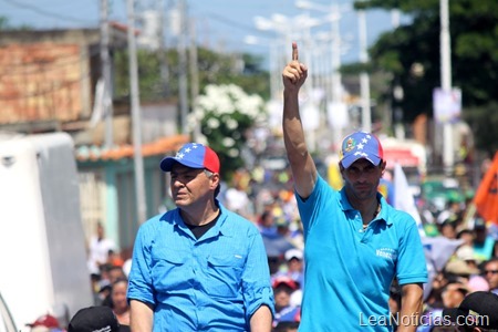 Capriles5
