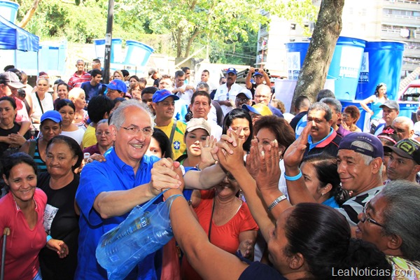 LEDEZMA JORNADA INTEGRAL EN CARICUAO