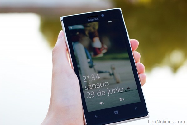 Nokia Lumia Nokia Lumia