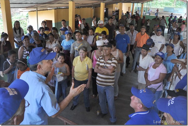 Rómulo en parroquias