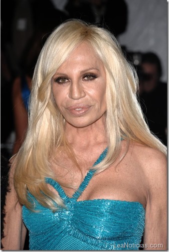 Donatella Versace arrives at the Metropolitan Museum of Art's Costume Institute Gala in New York on Monday May 4, 2009. 