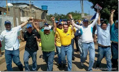 julio montoya inicia campaña en san francisco zulia_ (1)