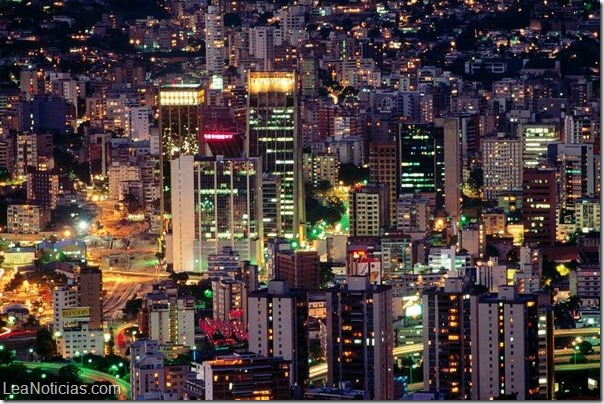 Caracas-nocturna