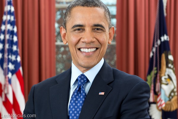 President Barack Obama is photographed during a presidential portrait sitting for an official photo in the Oval Office, Dec. 6, 2012.  (Official White House Photo by Pete Souza)