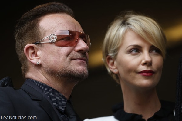 bono y charlize