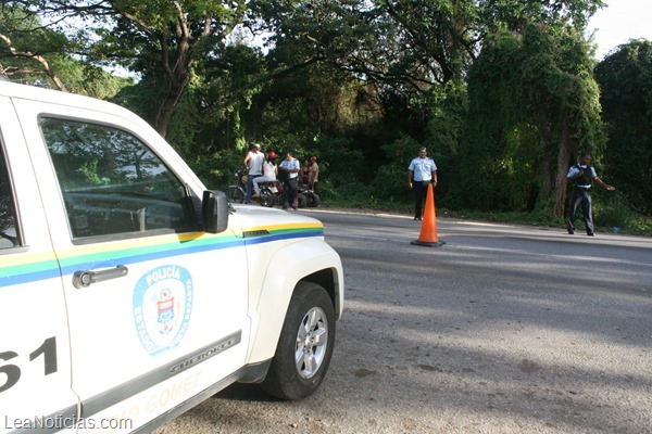 FOTO 1- La policía del estado permanece desplegada en los diferentes municipios para garantizar la seguridad y el orden