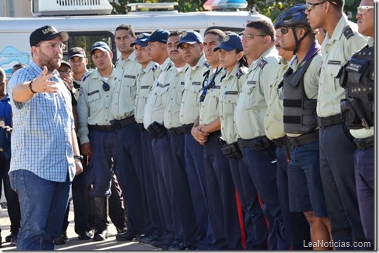 Gustavo Policia