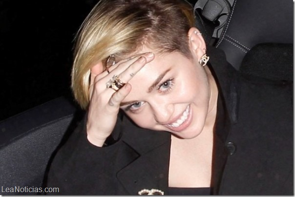 Miley - Bang_0