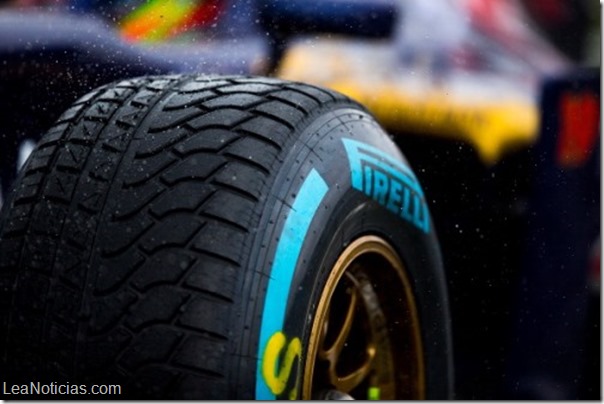 SAO PAULO, BRAZIL - NOVEMBER 23:  A detail view of the wet Pirelli tyre is pictured on the STR8 of Daniel Ricciardo of Australia and Scuderia Toro Rosso during practice prior qualifying for the Brazilian Formula One Grand Prix at Autodromo Jose Carlos Pace on November 23, 2013 in Sao Paulo, Brazil.  (Photo by Vladimir Rys Photography/Getty Images,)