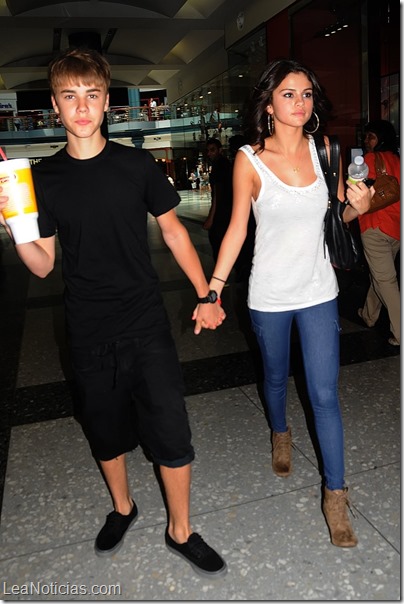 selena y justin