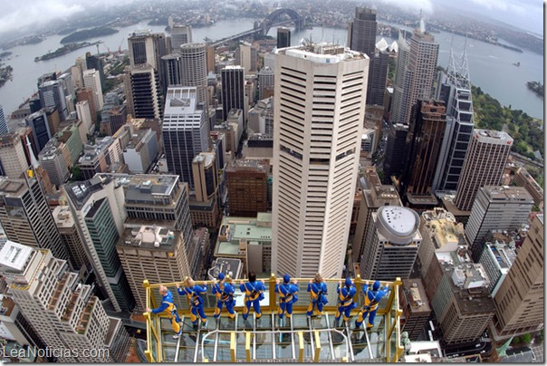 AUSTRALIA TOWERTOP WALK