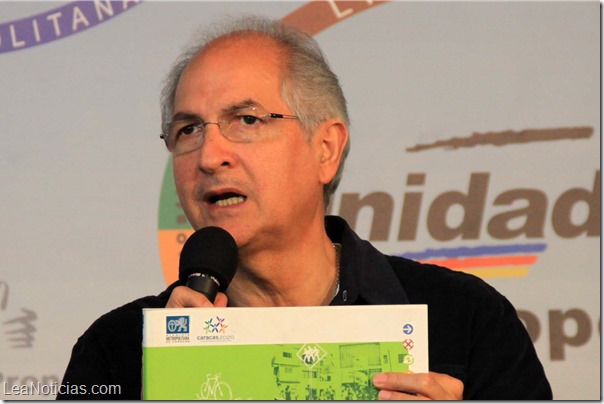 ANTONIO LEDEZMA 22