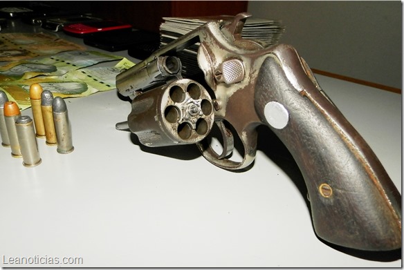 OLYMPUS DIGITAL CAMERA          OLYMPUS DIGITAL CAMERA