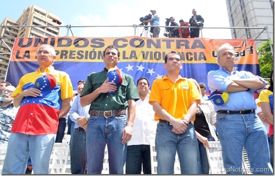 Capriles pidio crear movimiento social y dijo que maduro era un error en la historia_ (15)