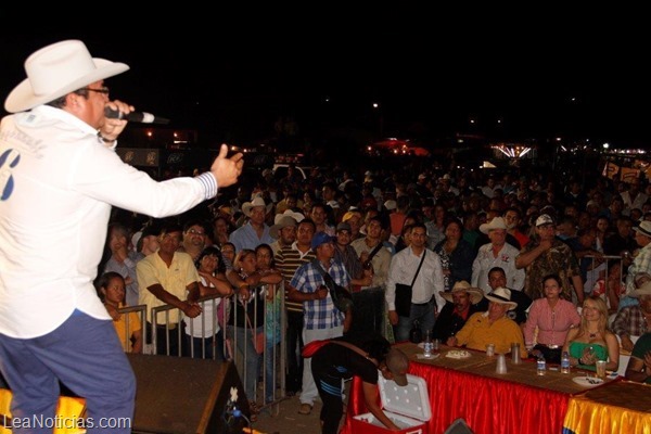 EN CEDEÑO CELEBRARON FIESTAS EN HONOR A LA CANDELARIA (6)