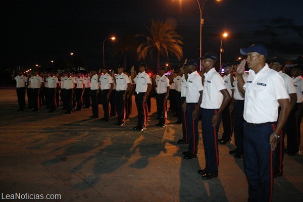FOTO 4- Policía estadal en la búsqueda de funcionarios de carrera