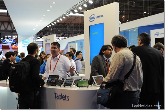 Overall photo of Intel Booth at Mobile World Congress 2014. (Photo by Intel, Bob Riha, jr.)