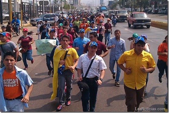 marcha estudiantes intercomunal anzoategui 12f la salida_ (2)