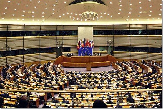 parlamento europeo desarme de colectivos