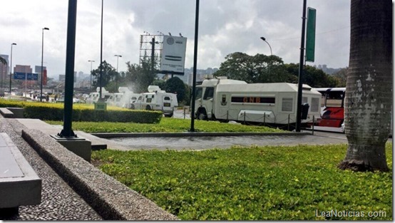 tanquetas en caracas 13 de febrero_ (3)