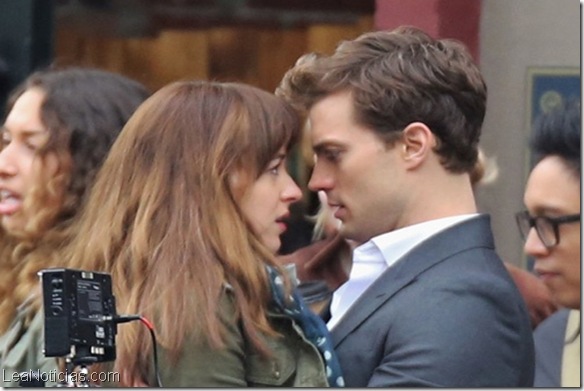 Dakota-Johnson-y-Jamie-Dornan3